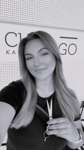 nela-foto-bw.jpg
