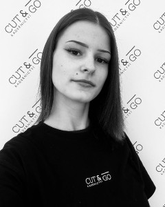 michaela-foto-orez.jpeg
